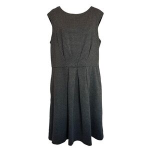 New York & Company Dress Size XL Gray Sleeveless Stretchy Mid Length A-line Fall